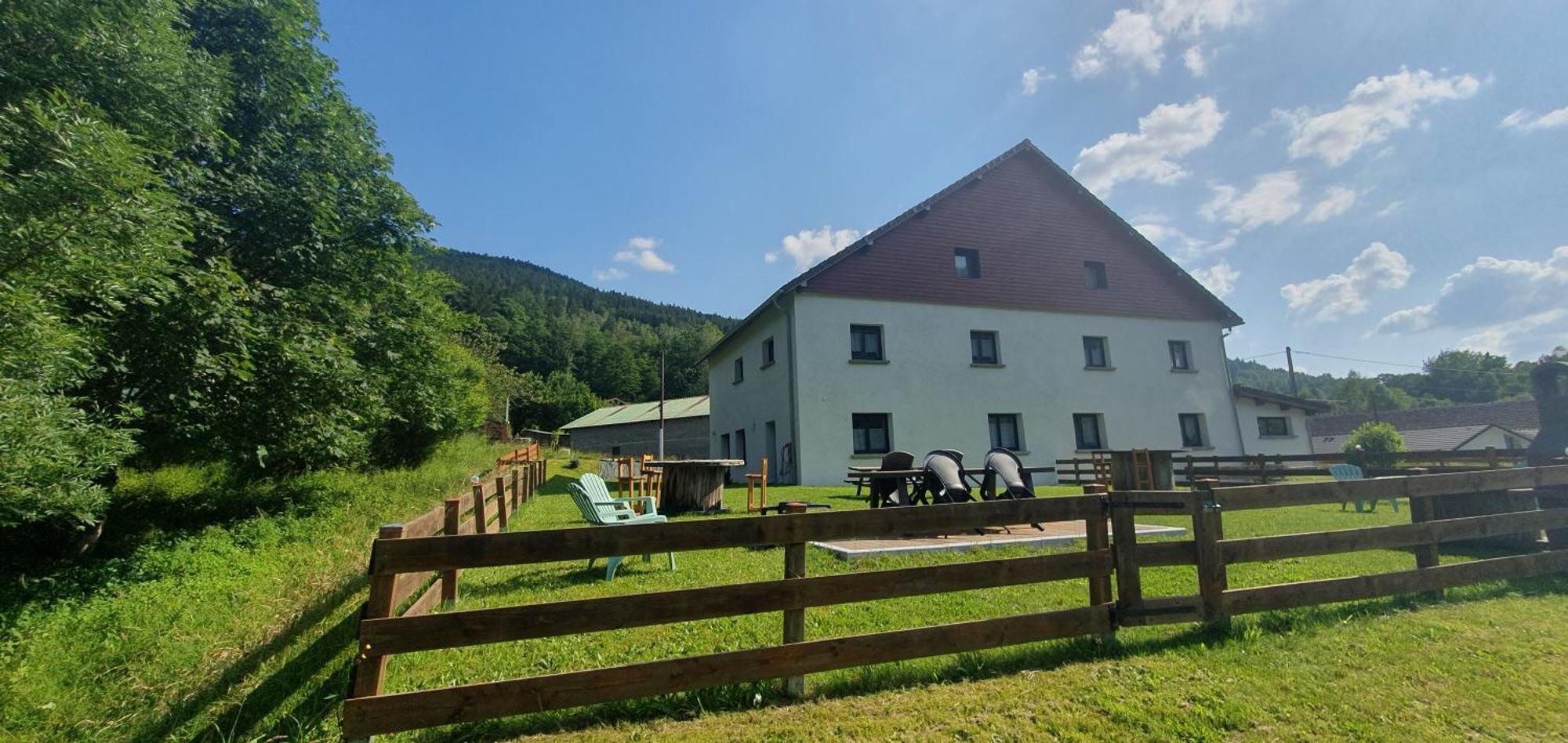 Appart Lievre 4 Etoiles Cornimont Buitenkant foto